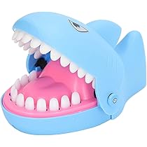 サメの歯まとめ売り箱付き Amazon.co.jp: セラミック貯金箱 オーナメント サメの貯金箱 大